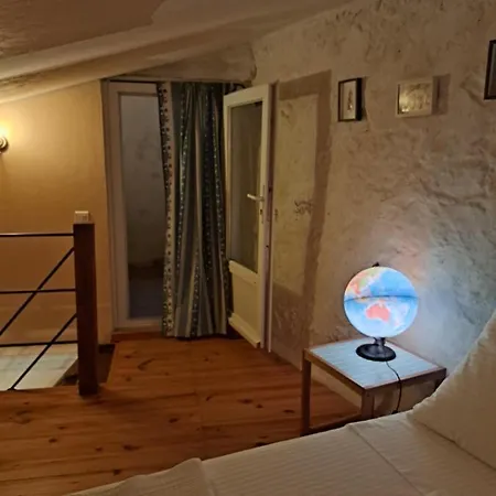 La Maison De Gisele B&B Saint-Victor-des-Oules